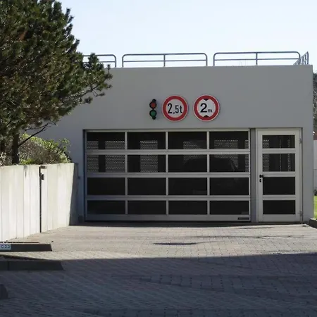 Nordseebrandung-A4-1 * Cuxhaven